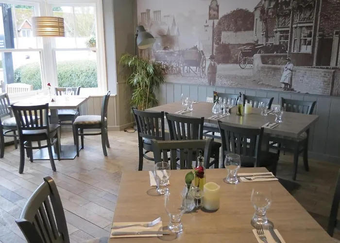 The Lion Waddesdon